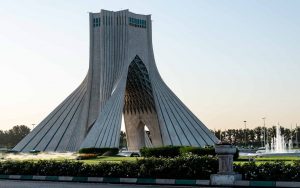 Transporte en Irán (Torre Azzadi, Teheran)